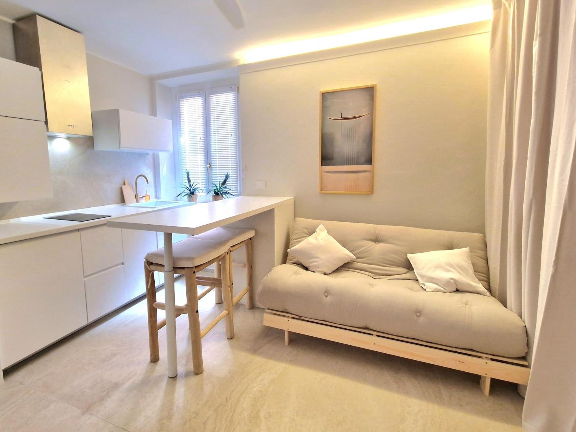 Lecco Antico Pozzo - Modern Suite Bagian luar foto